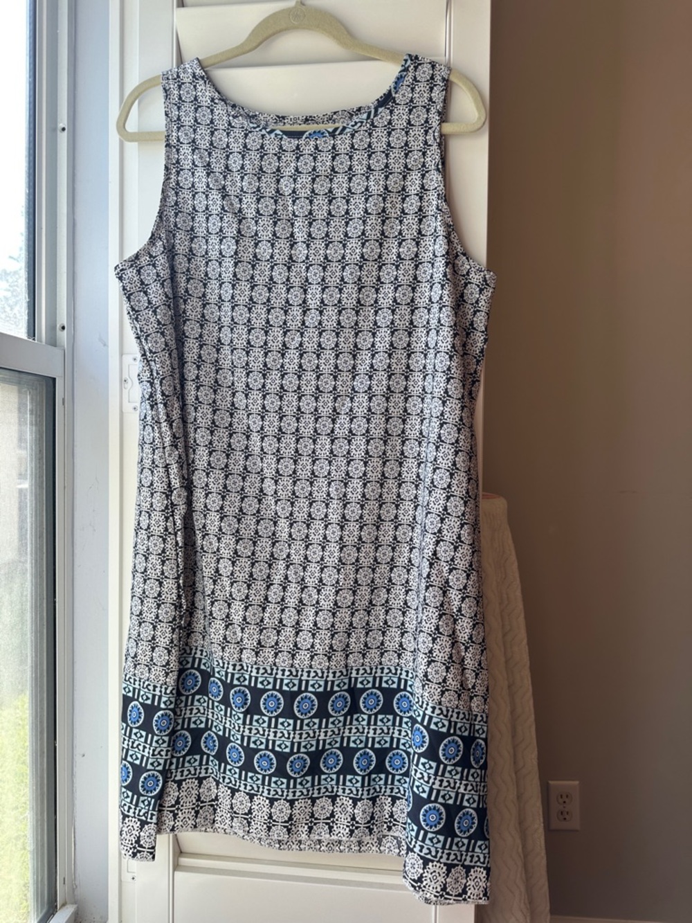 Sleeveless Printed Midi Dress in Blue & White